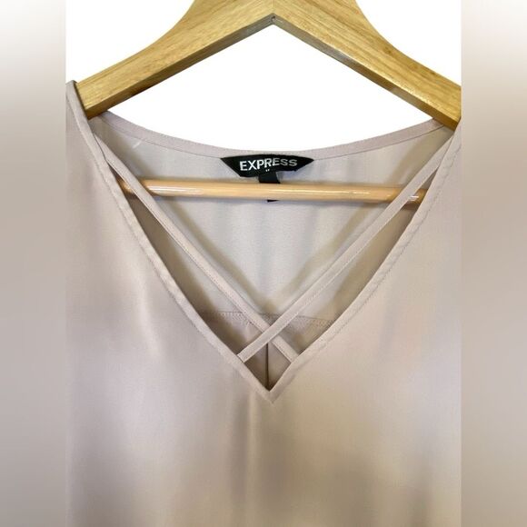 Express Dusty Pink Long Sleeve Tunic Size Medium - Picture 4 of 7